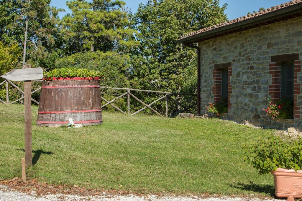 Agriturismo La Coccinella Valfabbrica Luaran gambar